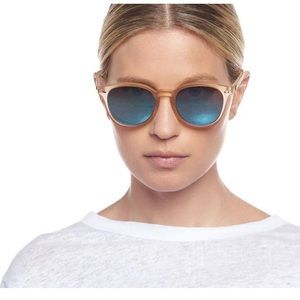 Le specs Bandwagon Sunglasses in Raw Sugar